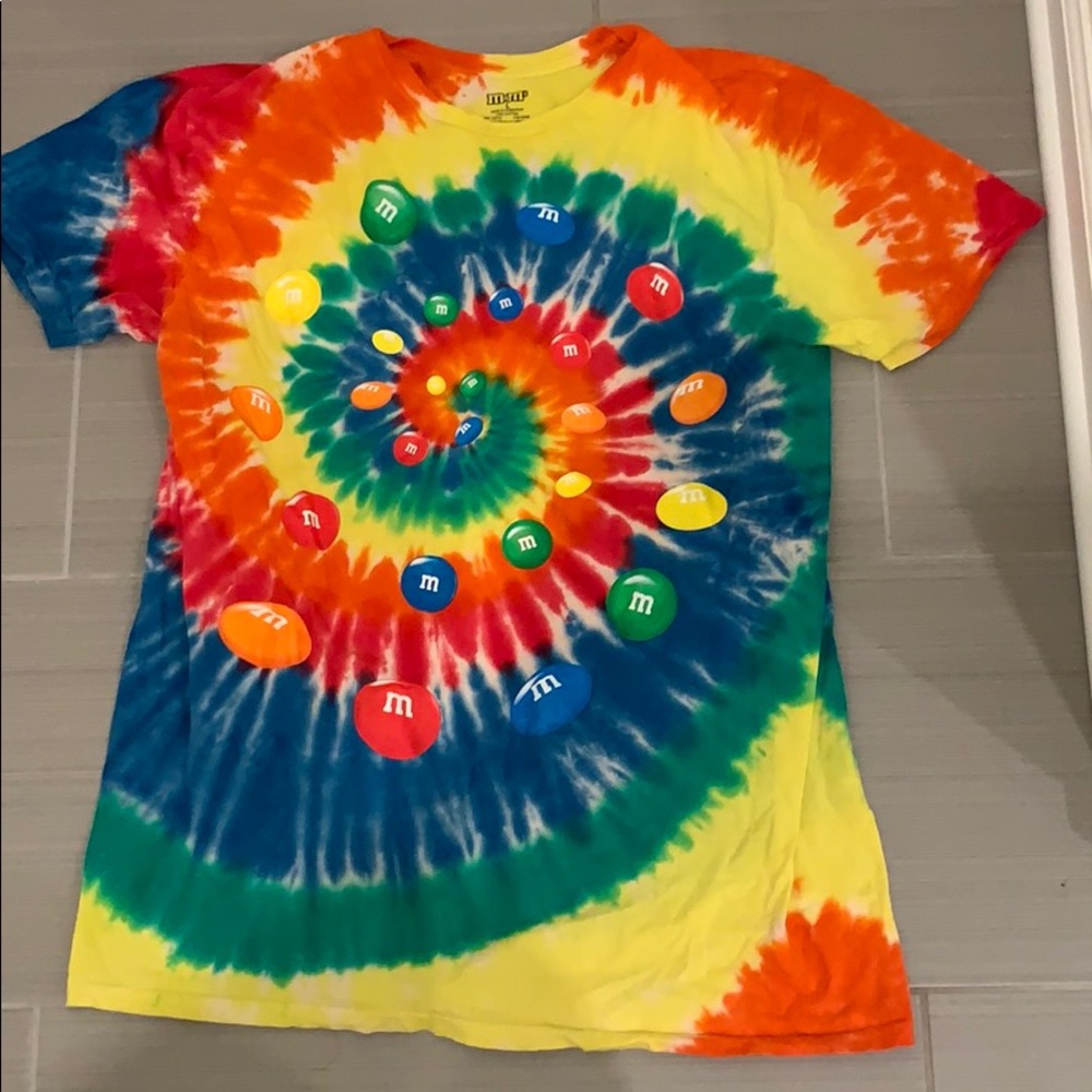 M&M tie dye shirt- worn twice
